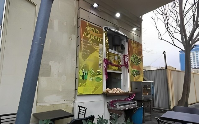 Bakının mərkəzində kabab evi bağlandı -FOTOLAR